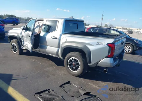 2024 Toyota Tacoma Trd Off Road z USA, uszkodzony, nr VIN 3TYLB5JN3RT005464